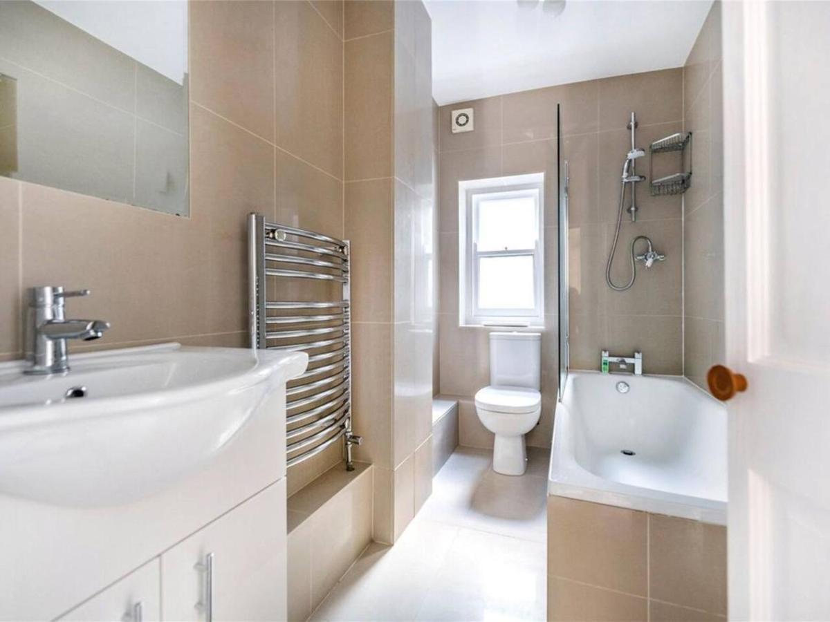 Luxury Fulham Flat With 5* Touches Nr River Thames London Bagian luar foto