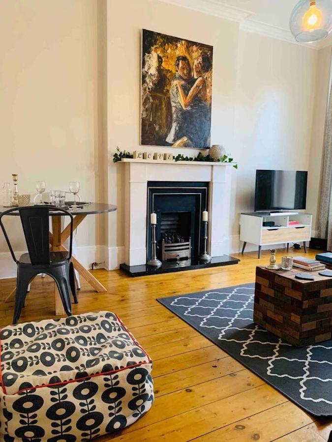 Luxury Fulham Flat With 5* Touches Nr River Thames London Bagian luar foto